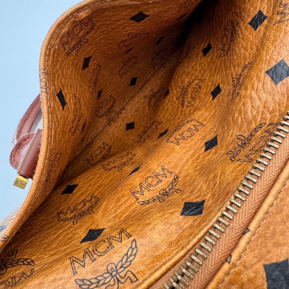 MCM Visteps Boston Bag Cognac - Picture 10 of 11